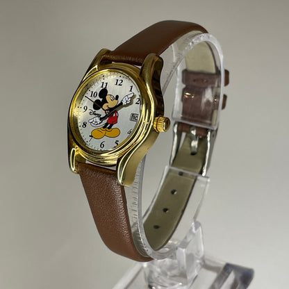 Reloj Disney Mickey Mouse MC 0076 con brazos indicadores y fechador Año 1998 Un clásico — imagen 4