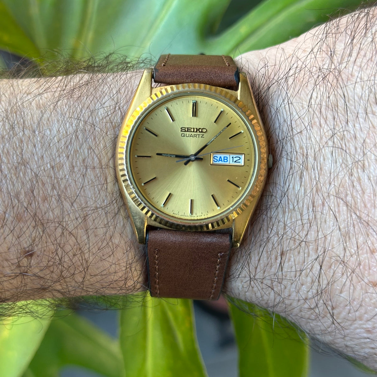 Seiko Quartz 7N43-8111 Dorado Hombre Elab. en Enero de 1995 Impecable