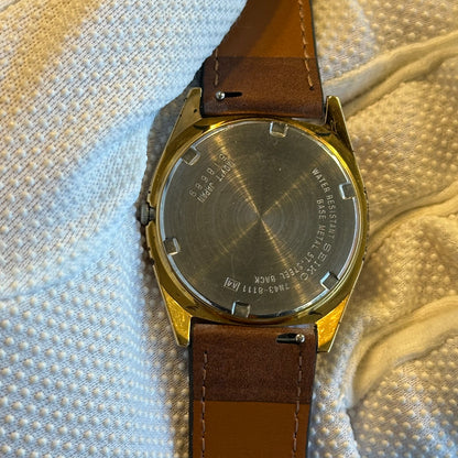 Seiko Quartz 7N43-8111 Dorado Hombre Elab. en Enero de 1995 Impecable