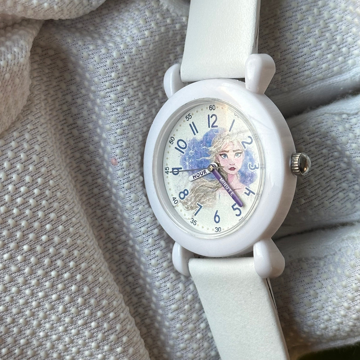 Disney Elsa Frozen con Pulsera Blanca Nueva de Eco Cuero Año 2020 JAPAN MOVT - foto 3