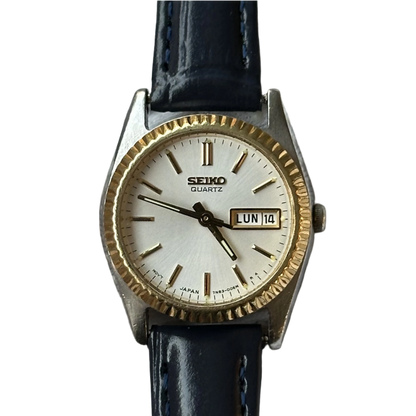 Reloj Seiko Quartz Mujer Bisel estriado dorado y calendario Día-Fecha Año 1995 Impecable