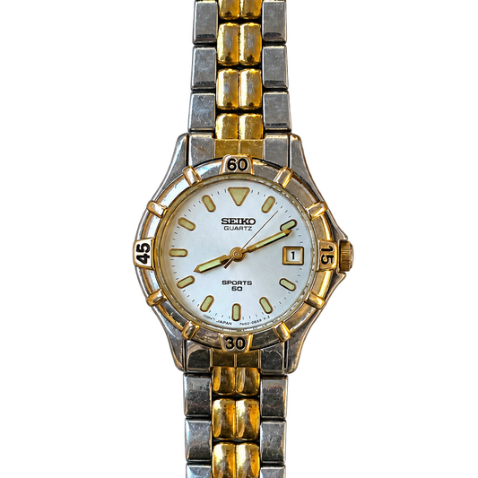 Seiko Sports 50 7N82-0261 — portada transparente