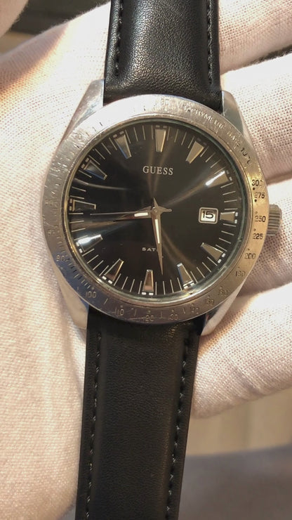 Reloj Guess Rayos Sol Negro Hombre 43mm Año 2012 Con Fecha.