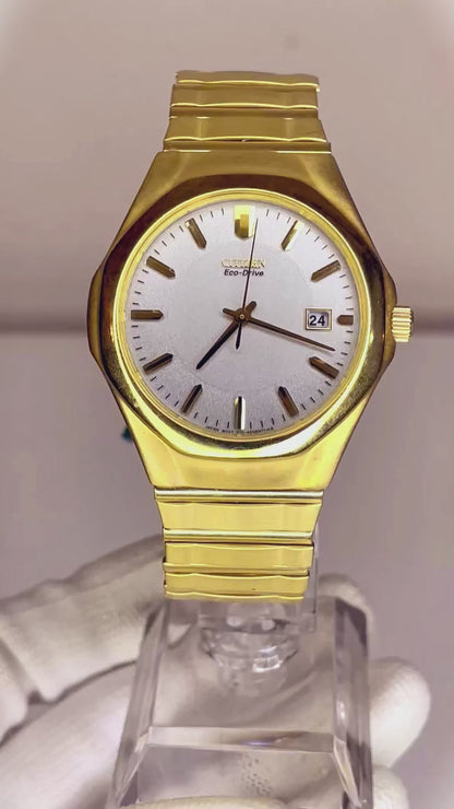 Reloj Citizen Eco-Drive SOLAR Gold Tone Años 2000 Muñeca grande
