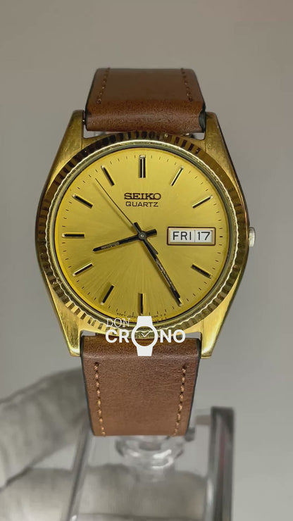 Reloj Seiko Quartz 7N43-8111 Dorado Hombre Elab. en Enero de 1995 Impecable