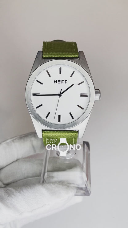 NEFF Hombre Nightly Año 2014 Minimalismo Urbano ESCASO 43MM