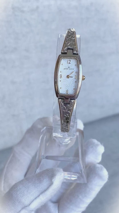 Reloj Anne Klein Mujer Bicolor 2000s Dial con Textura Compacto