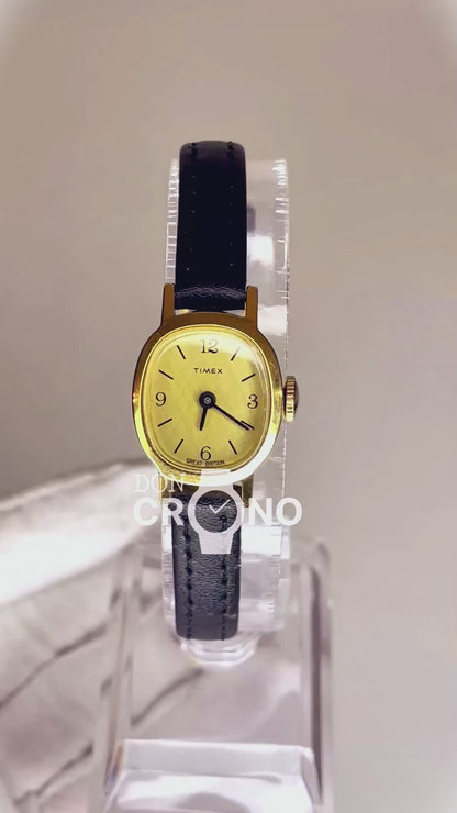 Reloj Timex A Cuerda GREAT BRITAIN Mujer Año 1975 Dial texturizado Funciona perfecto