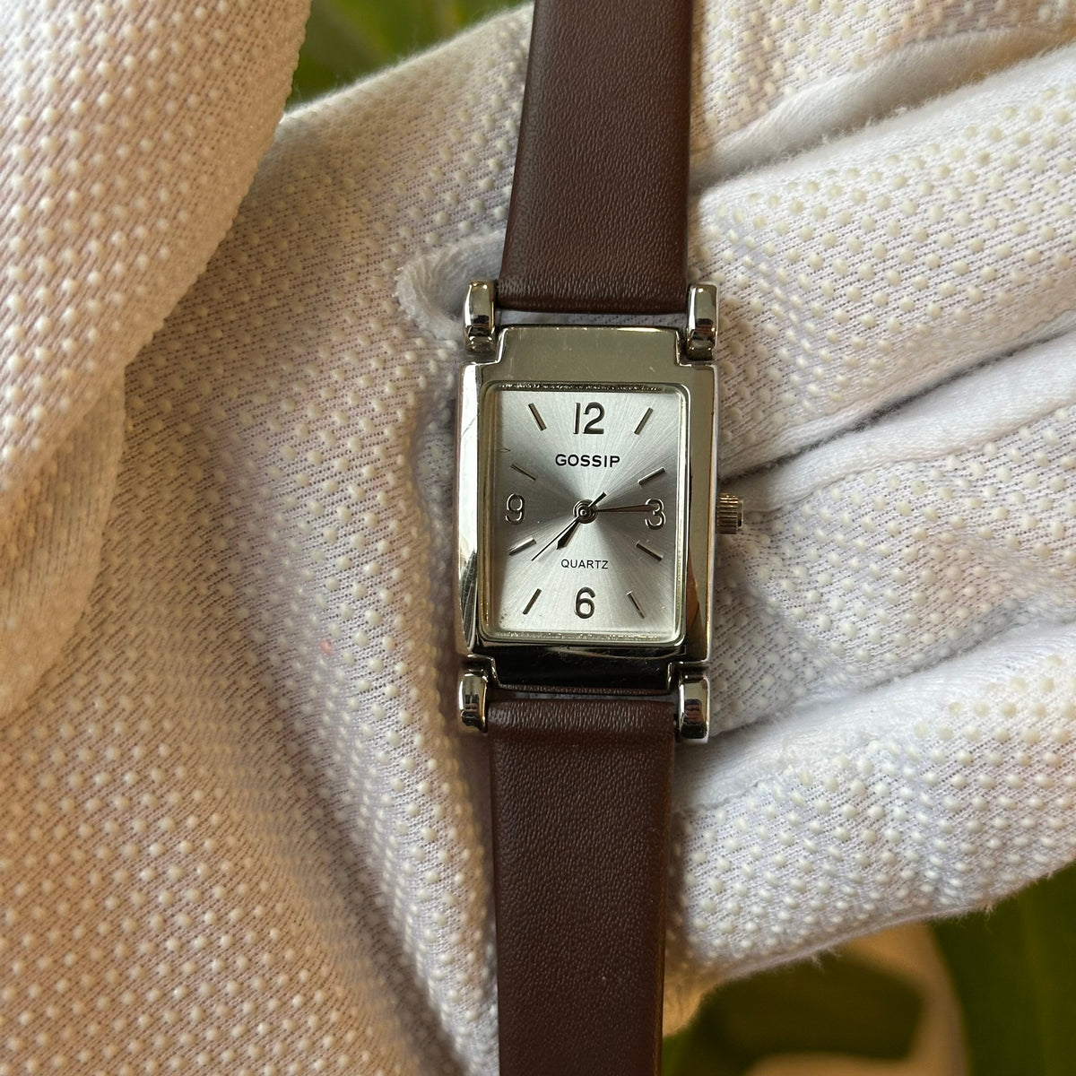 Reloj Gossip Mujer Rectangular Dial Plateado Inspiración Art Déco Año 2004 — IMG_9888.jpeg
