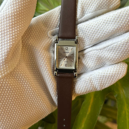 Reloj Gossip Mujer Rectangular Dial Plateado Inspiración Art Déco Año 2004 — IMG_9890.jpeg