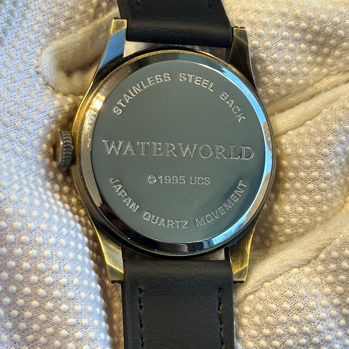 Waterworld Hombre Promocional de la Película Dial Texturado Año 1995