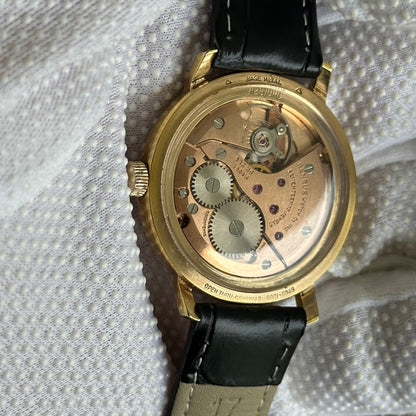 Benrus Hombre 17 Rubíes Dial Sunburst y Fondo Transparente Año 1970