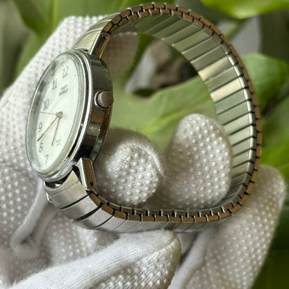 Timex Hombre Indiglo Dial Blanco y Brazalete Extensible Octubre de 1999