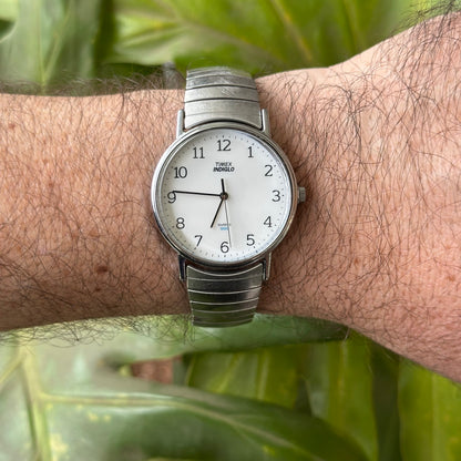 Timex Hombre Indiglo Dial Blanco y Brazalete Extensible Octubre de 1999