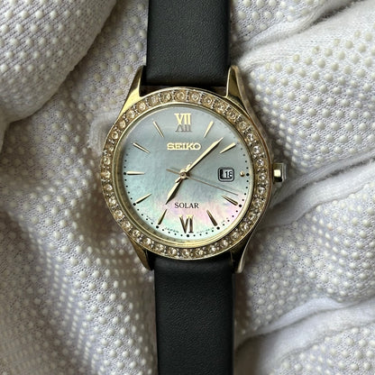 Seiko Mujer SOLAR Madreperla Cristales Abril de 2013 FAVOR LEER