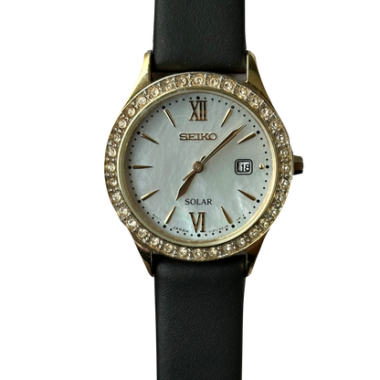 Seiko Mujer SOLAR Madreperla Cristales Abril de 2013 FAVOR LEER