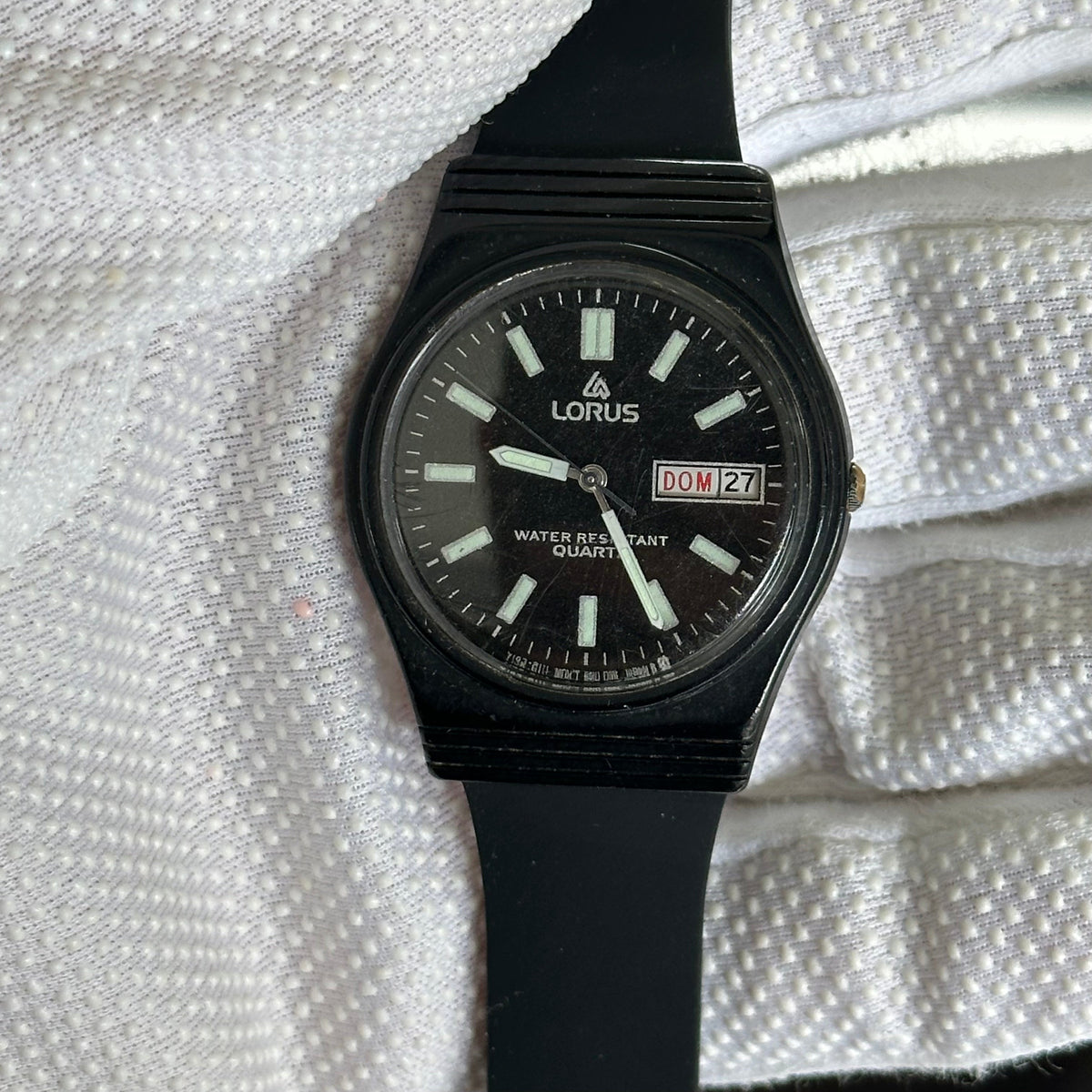 Reloj Lorus by SEIKO Hombre Y143-8090 Negro con Calendario Doble Año 1987 — IMG_9496.jpeg