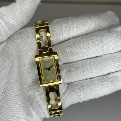 Reloj Joya GUESS Mujer G65771L dorado con brazalete de eslabones G Año 2002