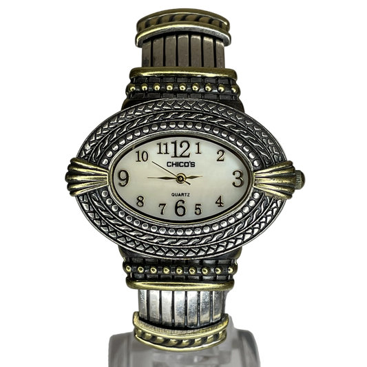 Reloj Joya Chico’s ovalado bicolor / brazalete ornamental Año 2005 Estética Bohemia y Western